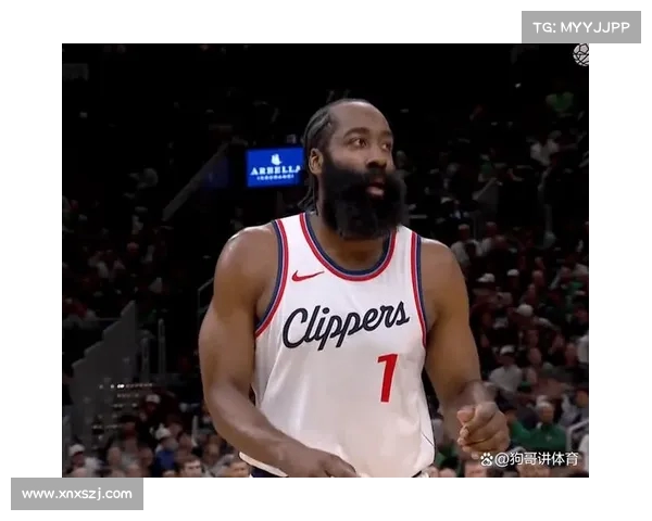 NBA强强对话：东西部冠军之争谁能笑傲群雄成就王朝荣耀
